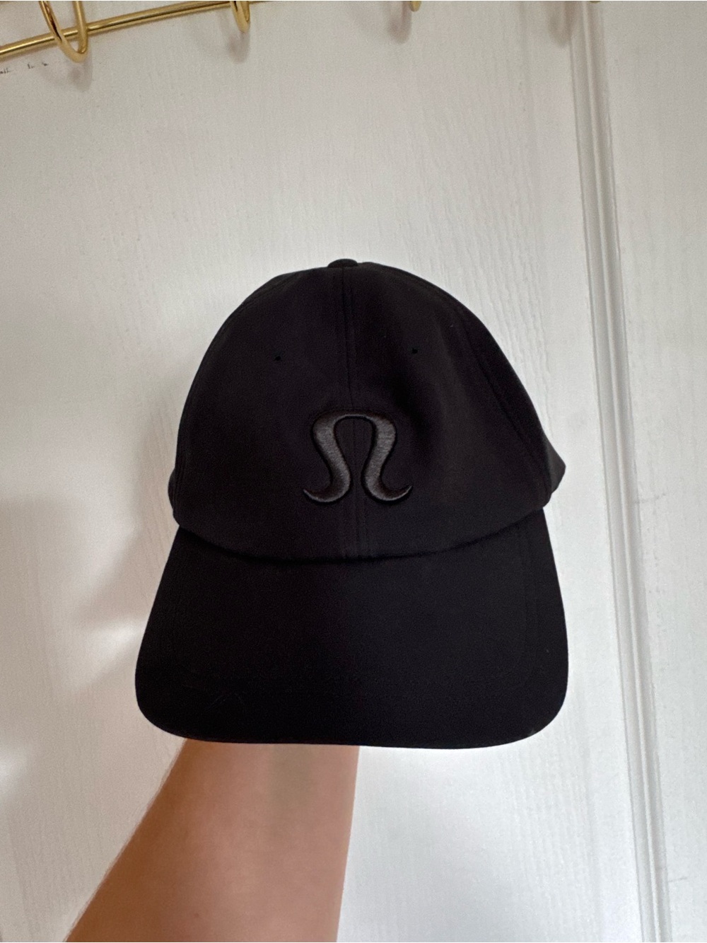 lululemon athletica Women’s Black Embroidered Logo Cap
